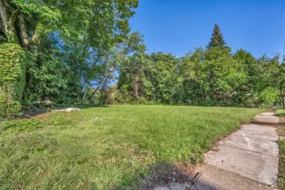 8311 Decker Avenue, Loveland, OH 44103 - Photo 33