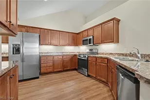1974 Fairways, Streetsboro, OH 44241 - Photo 9