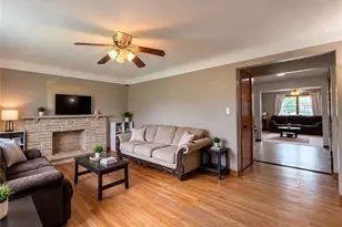 2064 Innwood Dr, Austintown, OH 44515 - Photo 3