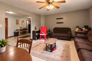 2064 Innwood Dr, Austintown, OH 44515 - Photo 9