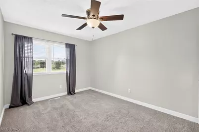 2040 Carlile Drive, Uniontown, OH 44685 - Photo 29