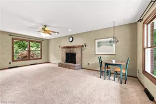 9886 High Country Dr, Chardon, OH 44024 - Photo 5