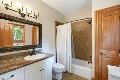 18180 Sedge Court, Chagrin Falls, OH 44023 - Photo 27