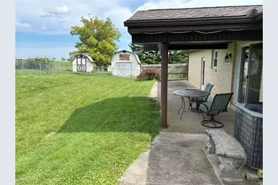 73305 Pleasant Grove Road, St Clairsville, OH 43917 - Photo 5