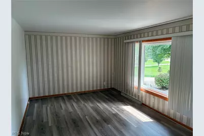 73305 Pleasant Grove Road, St Clairsville, OH 43917 - Photo 11
