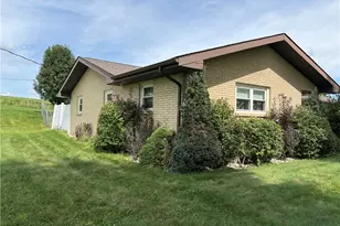73305 Pleasant Grove Rd, St Clairsville, OH 43917 - Photo 3