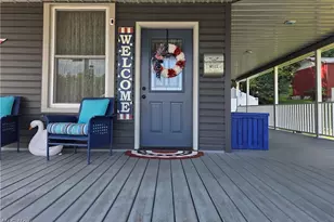 220 S Wardell St, Uhrichsville, OH 44683 - Photo 9
