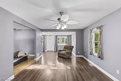 3071 Farmdale Road, Akron, OH 44312 - Photo 15