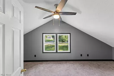 3071 Farmdale Road, Akron, OH 44312 - Photo 17