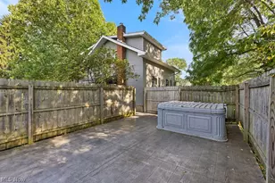 3071 Farmdale Rd, Akron, OH 44312 - Photo 9