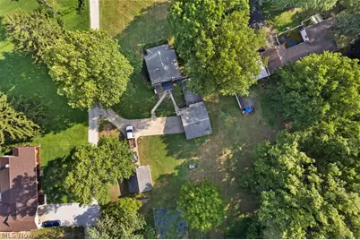3071 Farmdale Road, Akron, OH 44312 - Photo 37