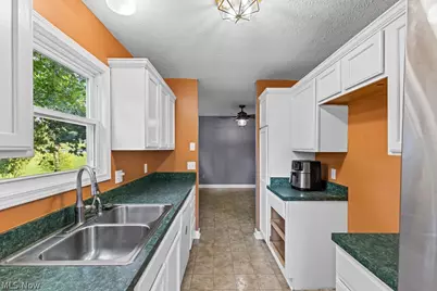 3071 Farmdale Road, Akron, OH 44312 - Photo 23