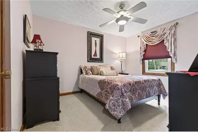 2379 Oak Trace Street, Youngstown, OH 44515 - Photo 21