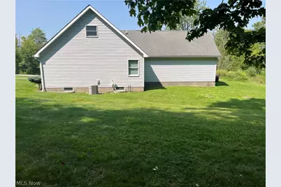 9449 Old State Road, Chardon, OH 44024 - Photo 3