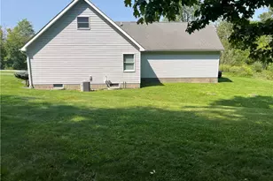 9449 Old State Rd, Chardon, OH 44024 - Photo 3