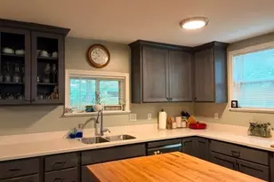 10060 Broadview Rd, Grandview Heights, OH 44147 - Photo 9