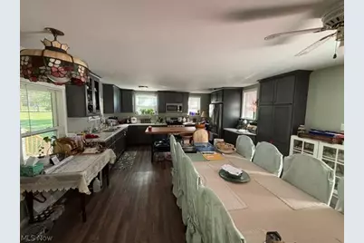 10060 Broadview Road, Grandview Heights, OH 44147 - Photo 7