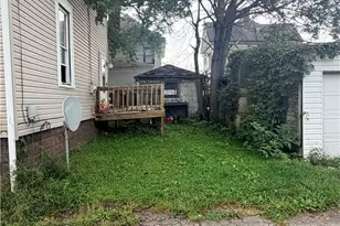 607 Adams St, Martins Ferry, OH 43935 - Photo 3