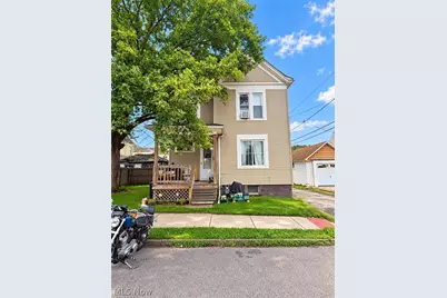 607 Adams Street, Martins Ferry, OH 43935 - Photo 1