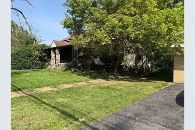 9523 E Center Street, Windham, OH 44288 - Photo 7