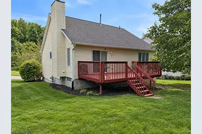 3168 Pondview Drive, Ravenna, OH 44266 - Photo 3