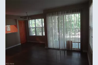 1910 Stoney Run Circle, Grandview Heights, OH 44147 - Photo 9