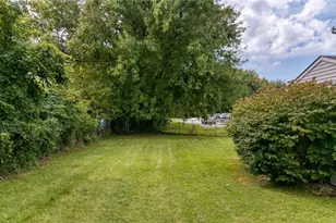 5830 Beech Dr, Mentor on the Lake, OH 44060 - Photo 27