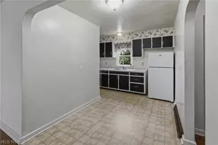 782 Saxon Ave, Akron, OH 44314 - Photo 11