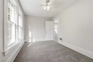 22955 Fairmount Blvd, Huber Heights, OH 44118 - Photo 15