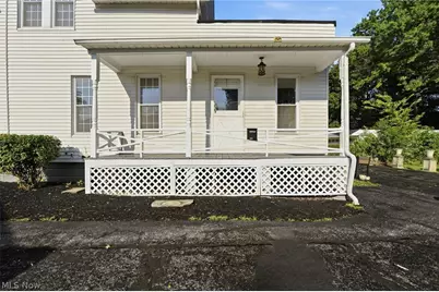 22955 Fairmount Boulevard, Huber Heights, OH 44118 - Photo 23