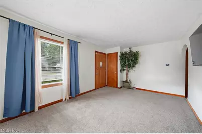 788 E Archwood Avenue, Akron, OH 44306 - Photo 3