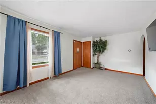 788 E Archwood Ave, Akron, OH 44306 - Photo 3