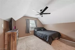 788 E Archwood Ave, Akron, OH 44306 - Photo 13