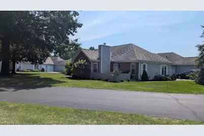 50 Stratford Green Drive #4, Canfield, OH 44406 - Photo 31