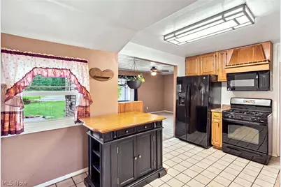 36260 Shaw Drive, North Ridgeville, OH 44039 - Photo 9