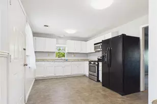 505 Walnut St, Belpre, OH 45714 - Photo 9