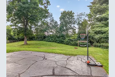 1901 Devonshire Drive NW, Canton, OH 44708 - Photo 31