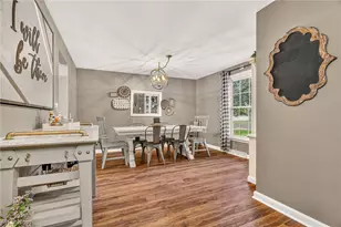 1901 Devonshire Dr NW, Canton, OH 44708 - Photo 9