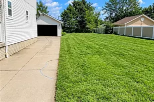 2361 E 59th St, Loveland, OH 44104 - Photo 3