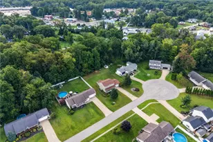 5414 Carlson Ln, Ashtabula, OH 44004 - Photo 3