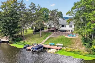 1110 Evening Star Dr, Roaming Shores, OH 44085 - Photo 13