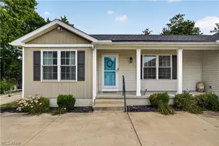 1110 Evening Star Dr, Roaming Shores, OH 44085 - Photo 41