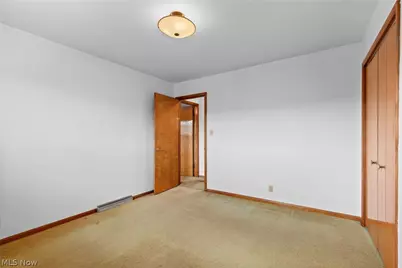 405 N 10th Street, Martins Ferry, OH 43935 - Photo 25