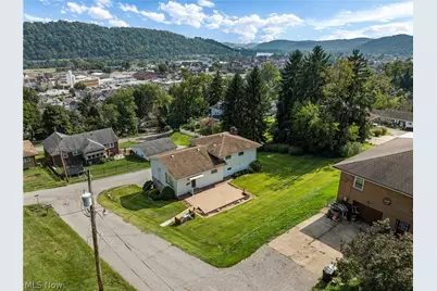 405 N 10th Street, Martins Ferry, OH 43935 - Photo 37