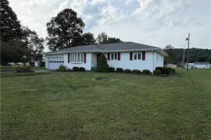 6063 E State Rd, Newcomerstown, OH 43832 - Photo 27