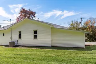 138 Juanita Dr, South Zanesville, OH 43701 - Photo 33