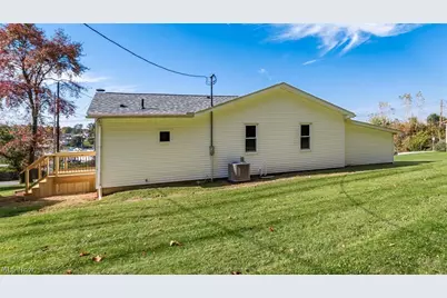 138 Juanita Drive, South Zanesville, OH 43701 - Photo 31