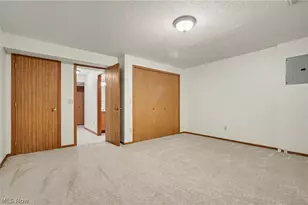 2466 Wrens Dr S, Stow, OH 44224 - Photo 19