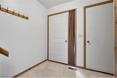 2466 Wrens Drive S, Stow, OH 44224 - Photo 3