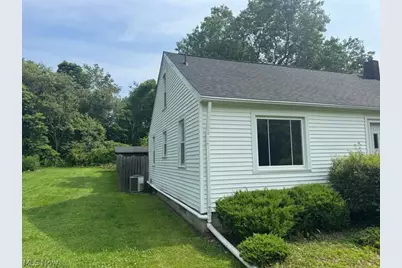 [Address not provided], East Palestine, OH 44413 - Photo 27